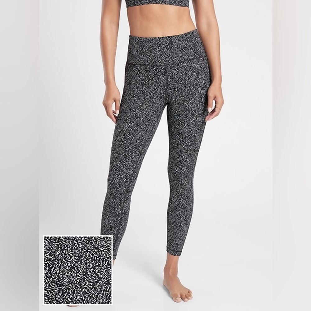 ATHLETA Ultimate Stash Textured 7/8 Leggings EUC